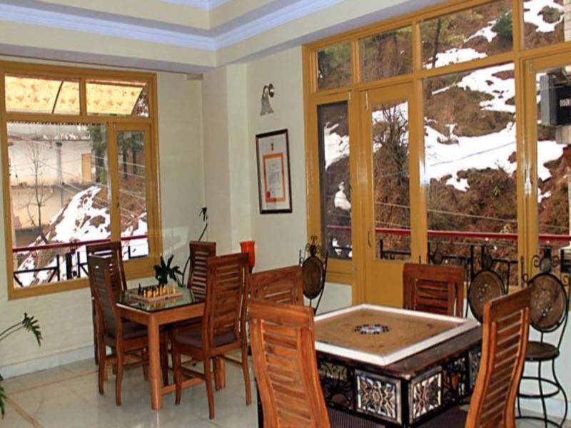 Una Comfort Nandini Hotel Dharamshala Exterior photo